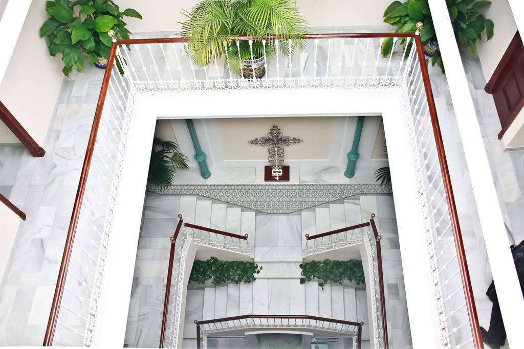 Hotel La Española Chipiona Exterior foto